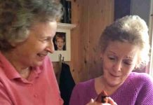 Family Mourning Loved One’s Death Gets Mysterious Visit From A Friendly Bird