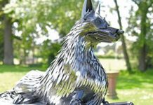 Police Dog Monument Is Made Entirely Out Of Seized Knives And Blades